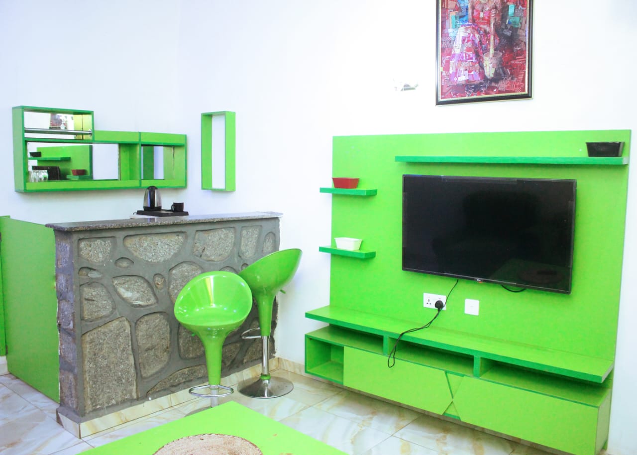 Studio Suite at hotel in Keffi Nasarawa with king bed